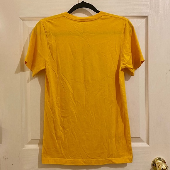❌SOLD❌Shiner Bock + Magellan Outdoors Yellow Collaboration Promo Tee - Picture 5 of 5